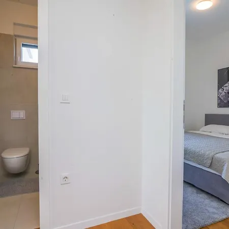 Tramontana 1 Apartment